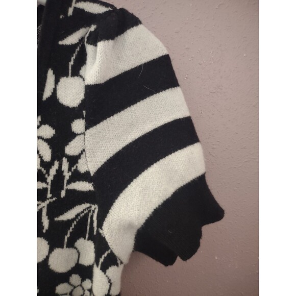 MAEVE Anthro Trixie Cropped Tie Back Sweater Cherries Daisies Retro Pin Up Sz XS - Picture 3 of 8